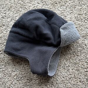 Amazon Nice Caps Cozy Kids Fleece Trapper Hat - Black and Gray